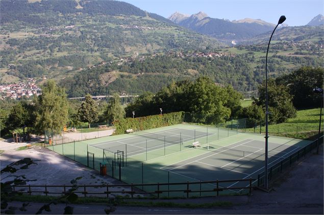 Courts de tennis Macôt - vallée de la Plagne - Courts de tennis Macôt