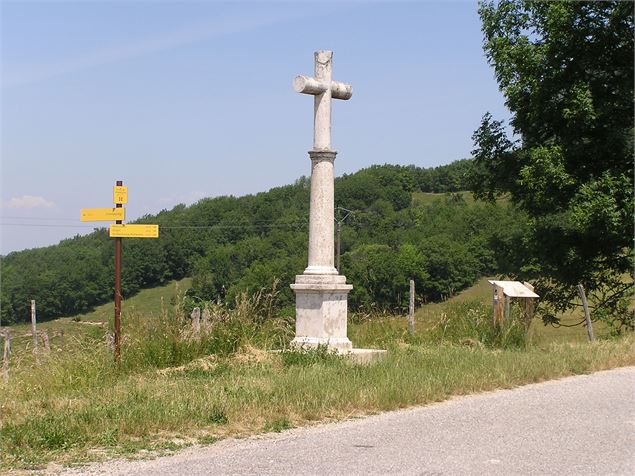 Croix de Sasseigne - Office de Tourisme Pays du Lac d'Aiguebelette