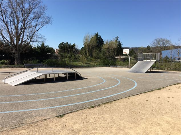 Skate Park à Beynost - Dombes Côtière Tourisme