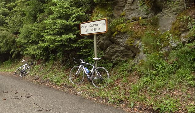 Faux col des cyclotouristes - Office de Tourisme du Val d'Arly
