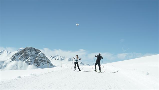 Cession ski de fond entre amis autour du Lac de l'Ouillette à Val d'Isère - Corentin Valençot