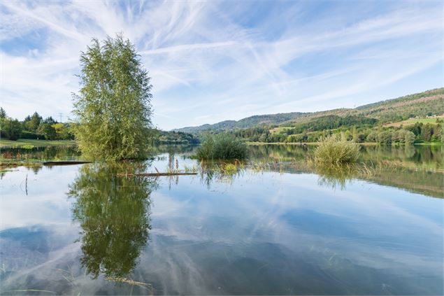 Lac de Samognat - Jérôme Pruniaux - Agence ARGO - HautBugeyTourisme