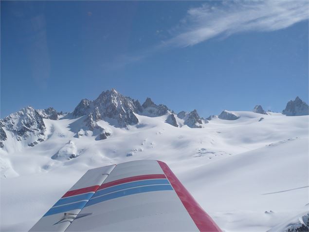 Vol dans le massif du Mont-Blanc - Les Saisies Villages Tourisme