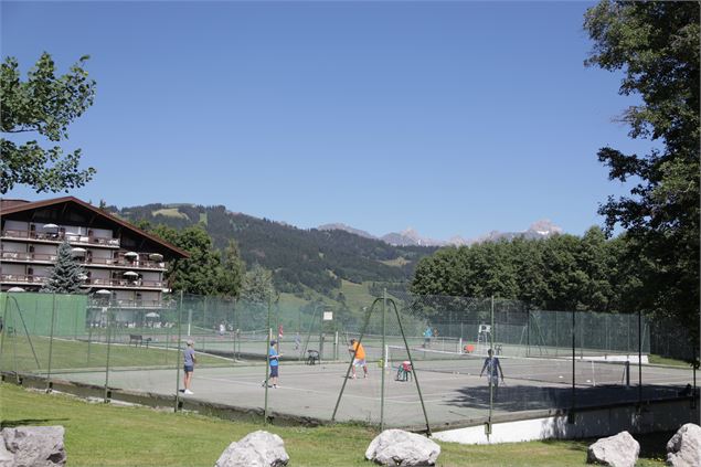 cours_vue_aravis - tennis_mt_darbois