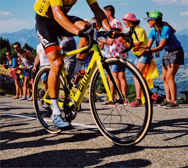 Tour de France Maillot Jaune - Anthony Cottarel pour Office de tourisme Pays du lac d'Aiguebelette