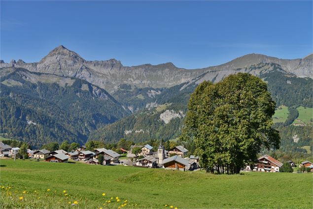 Crest-Voland village - Office de Tourisme du Val d'Arly