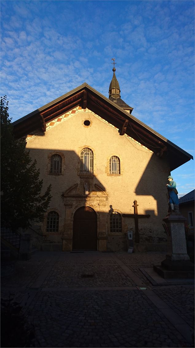 Eglise Saint Pierre de Villard sur Doron - Office de Tourisme des Saisies