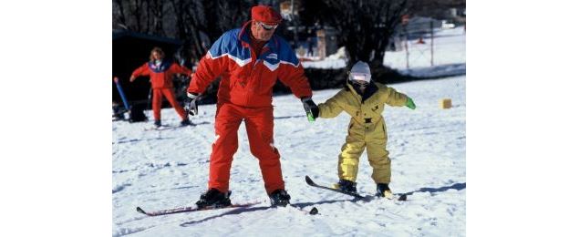 Premier pas au ski avec l'Ecole du Ski Français aux Plans d'Hotonnes - GIP