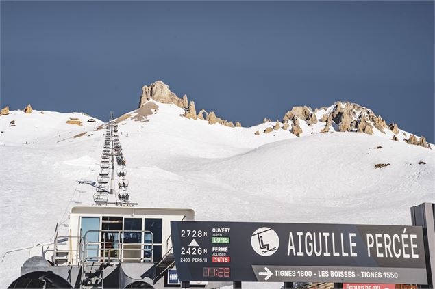 Aiguille Percée - Val d'Isère Téléphériques / Maxime Bouclier