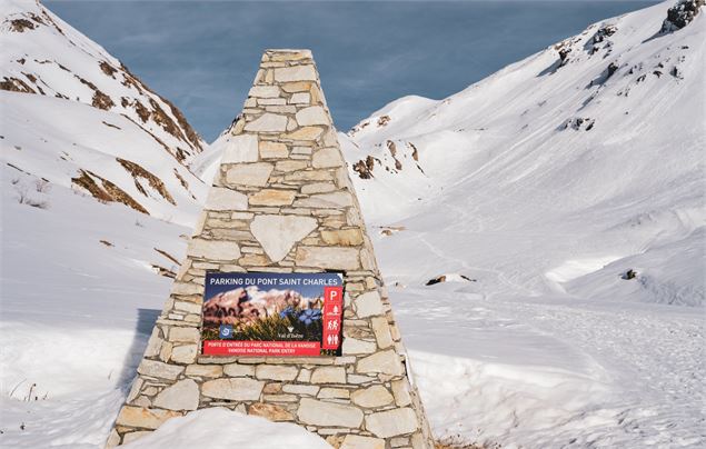 cairn - Val d'Isère Téléphériques / Maxime Bouclier
