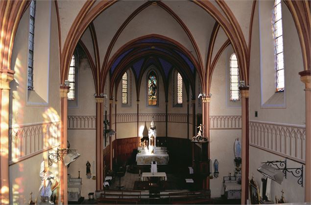 intérieur de l'église d'Epierre - OT Porte de Maurienne