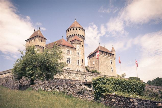 Domaine et château de Montrottier - Yan Gaëtan OLIVO