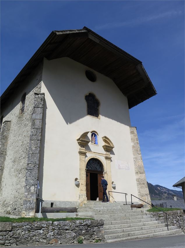Façade extérieure de l'église de Saint-Nicolas -la-Chapelle - Fondation Facim - David Dereani