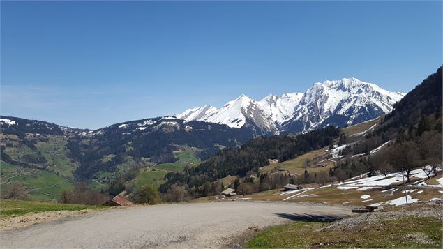 Col de Plan Bois depuis Les Clefs - © Savoie Mont Blanc - Lansard