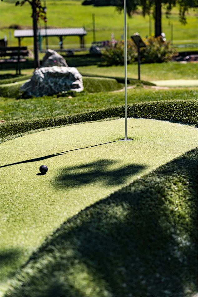 Mini-golf à Châtel - L.Meyer-Châtel