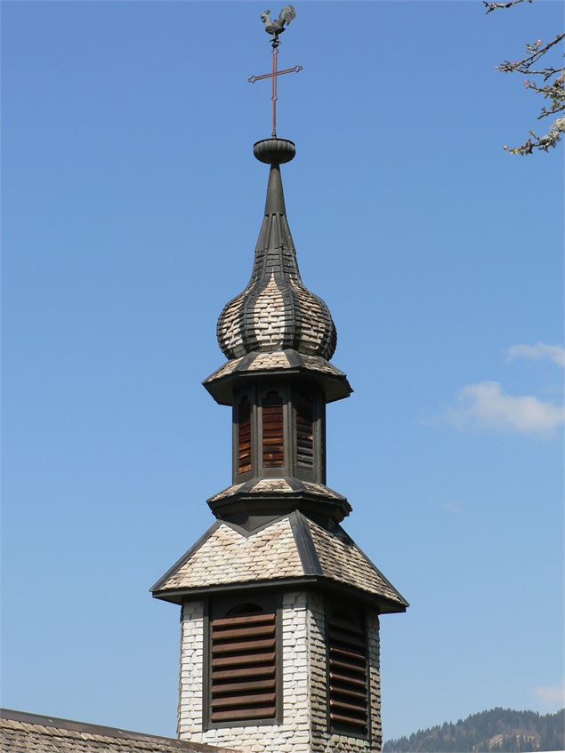 Vue sur le sommet de la chapelle - SIMOND