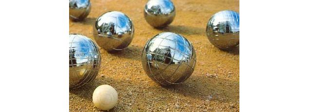 Concours de pétanque