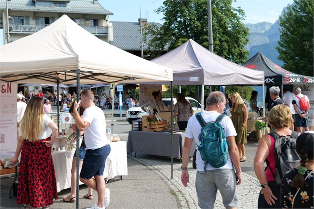 Marché des créateurs - ©Cordon Tourisme