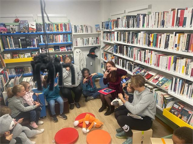 Instant lecture - Mairie de Châtel