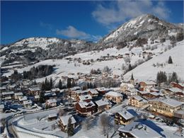 Praz sur Arly le village en hiver - Marc Rousseau