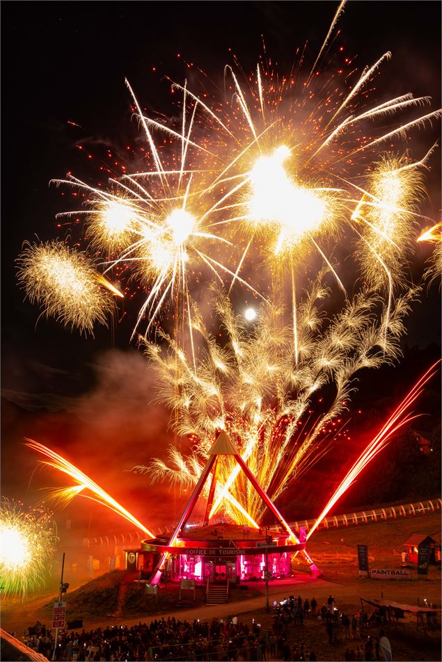 Spectacle son et lumières - Corbier Tourisme