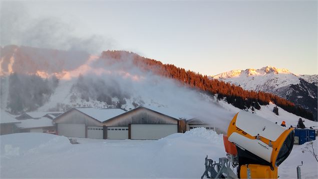 à la découverte de l'usine à neige des Saisies - office de tourisme des Saisies