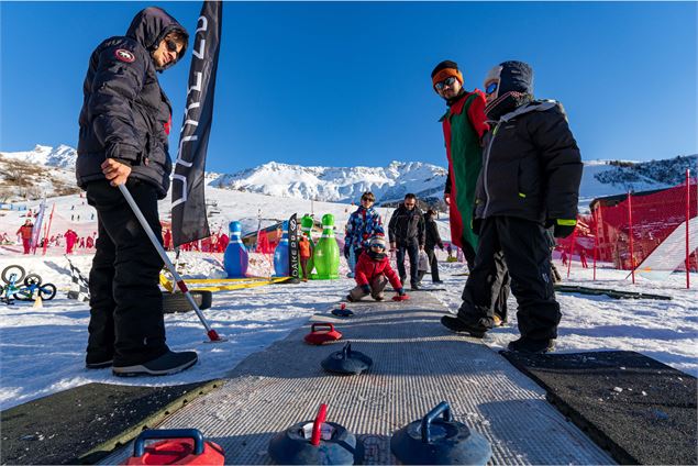 Jeu de Curling_Saint François Longchamp