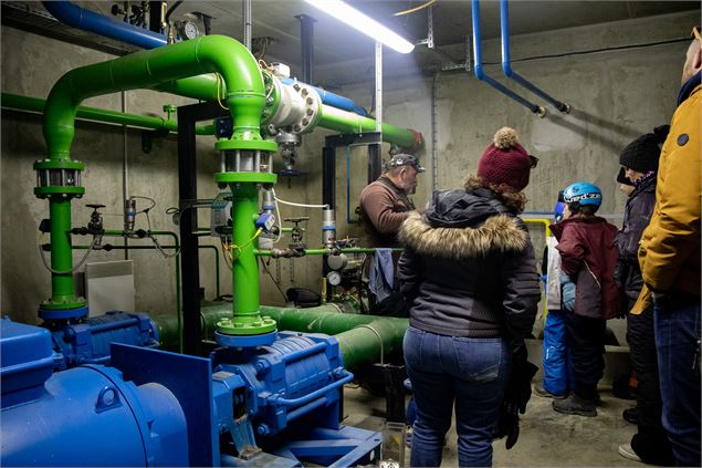 Visite usine à neige - OTI Montagnicimes