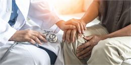 Permanence Mutuelle santé - ADOBE STOCK