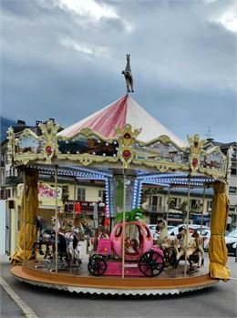 Manège de chevaux de bois - Thierry Chiappetta