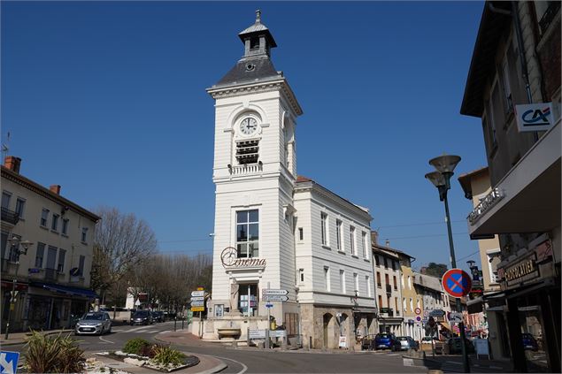 Le Beffroi vue de la rue - S.I