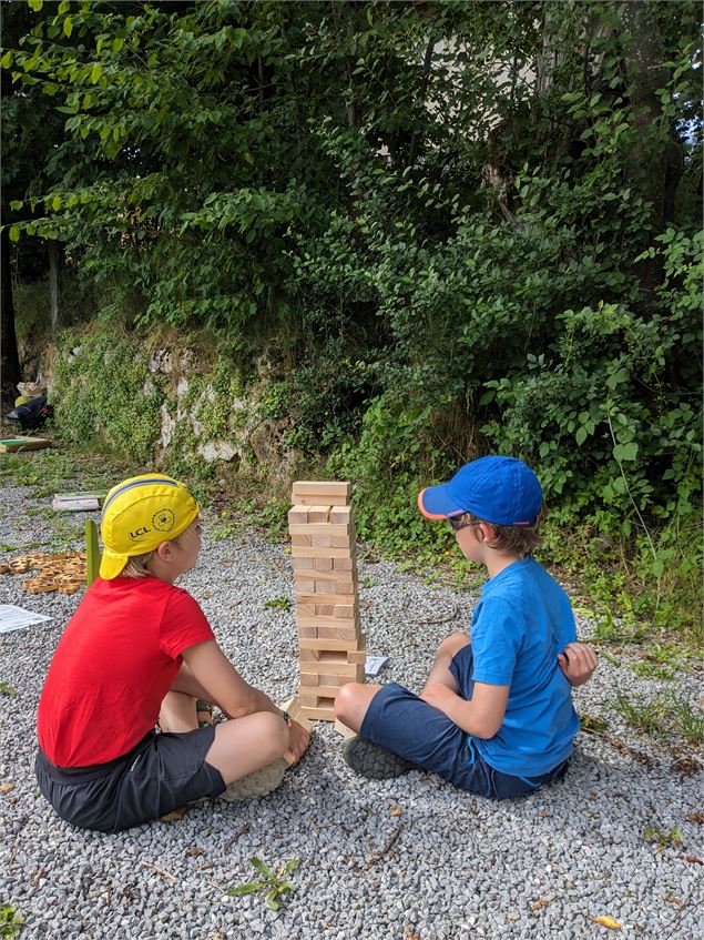 Jeux en bois - Office de Tourisme du Val d'Arly