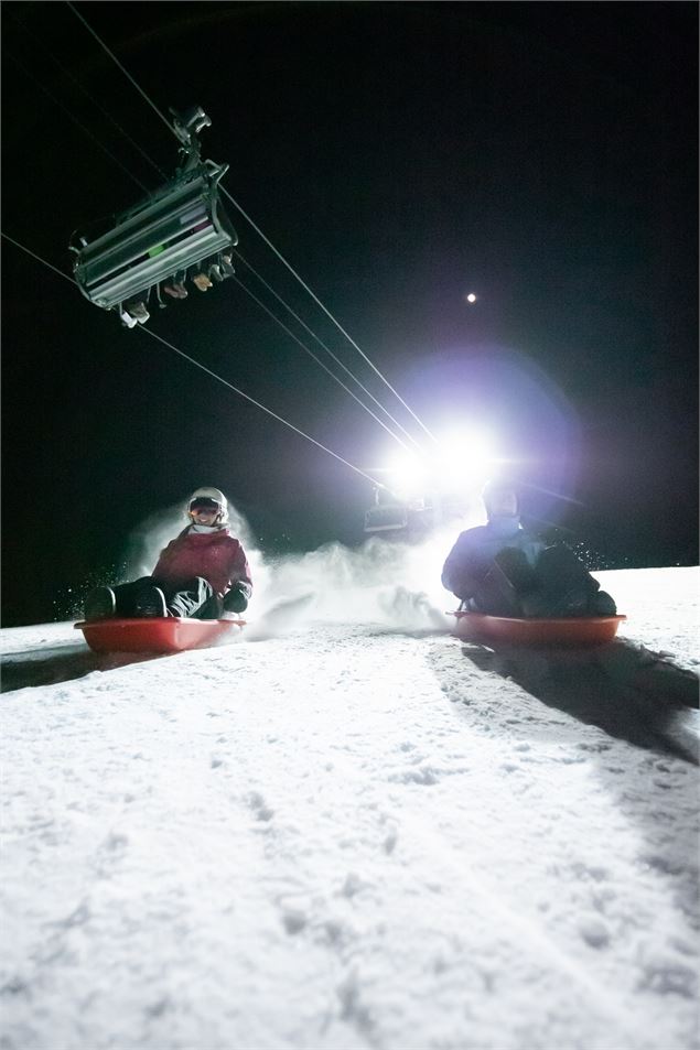 Lugeurs sous le télésiège de la Colomba - OTHMV - S.Tachet