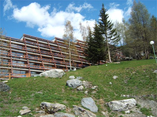 La résidence Cascade, façade sud - Archives OT Les Arcs