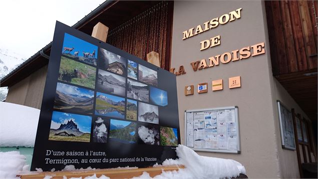 Exposition photo poétique d'Anne-Bettina Brunet, Val Cenis Termignon - I. Pauwels Etiévant OT HMV