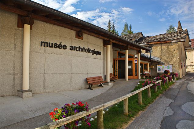 Vue extérieure du Musée d'Archéologie de Sollières-Sardières - HMVT/D. Cuvelier