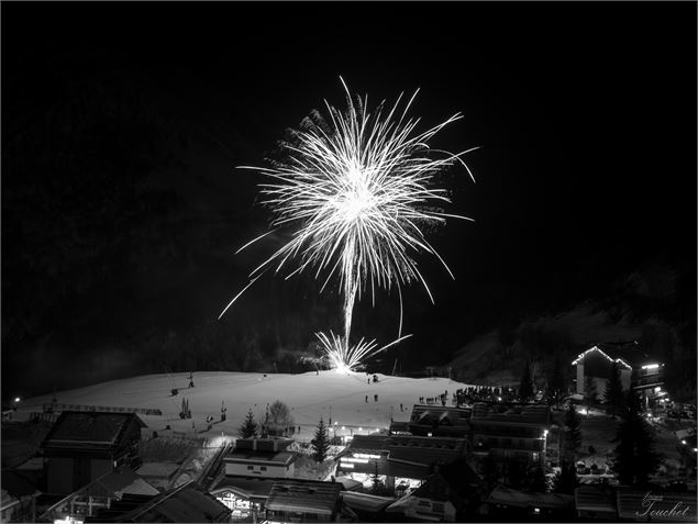 Feu d'artifice - © OT Saint Sorlin d'Arves - V Bellot-Mauroz