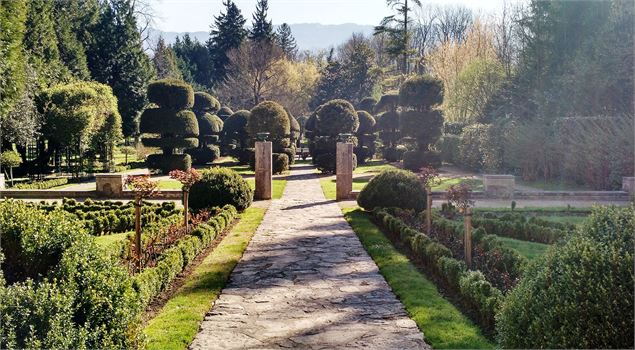 visiteguideegroupeleprieureaixlesbainsrivieradesalpes