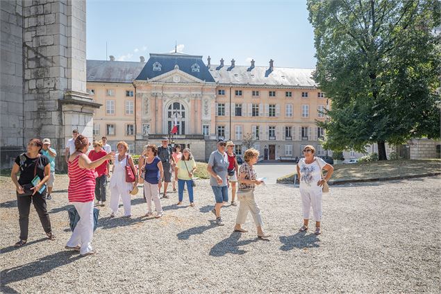 Visite guidée : Centre historique et Sainte-Chapelle du château - ART PRISM