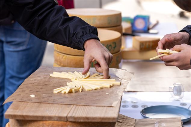 Le Marché des Fromages d'alpage - Yves Bochatay