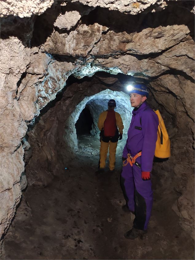 Le Grand FIlon - La traversée de la mine - Spéléologie Maurienne Belledonne - Le Grand Filon