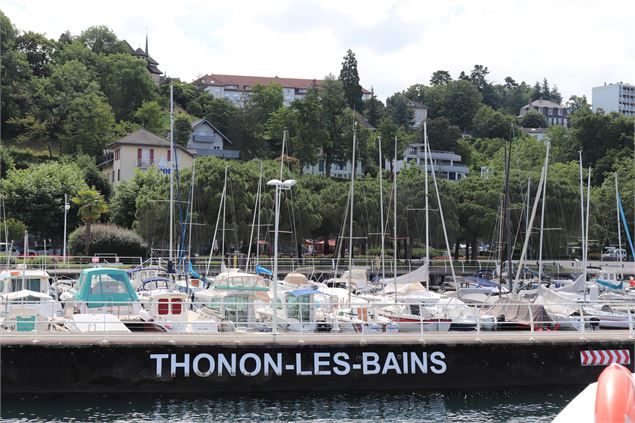 Croisières groupe à bord de l’Amiral_Thonon-les-Bains - office de tourisme de Thonon