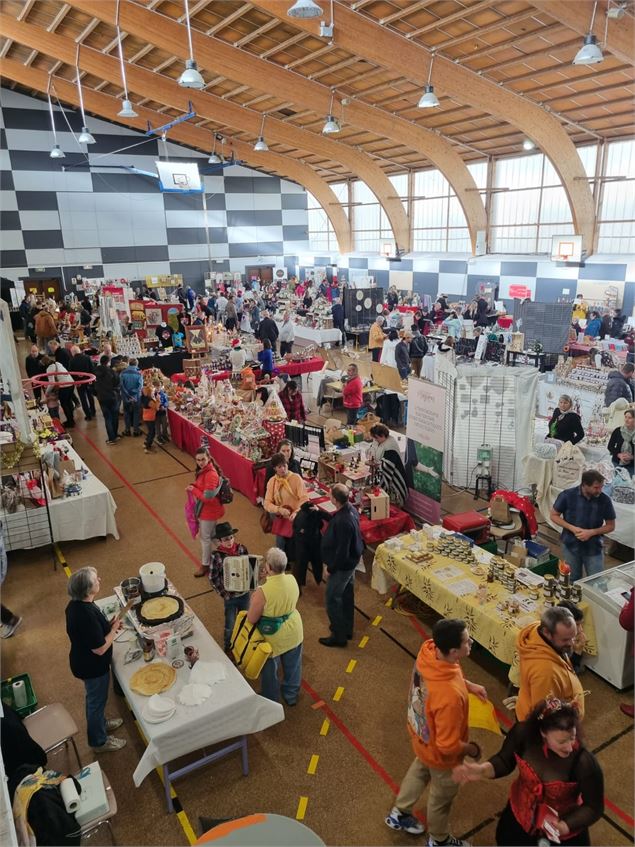 Marché de Noël de Saint-Jeoire en Faucigny - Myriam Charmes