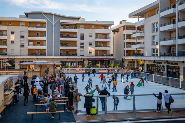 Patinoire Noel des Alpes - Ville d'Annecy