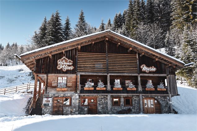 Visite guidée du Hameau des Alpes pour les groupes scolaires - Mr Marhé