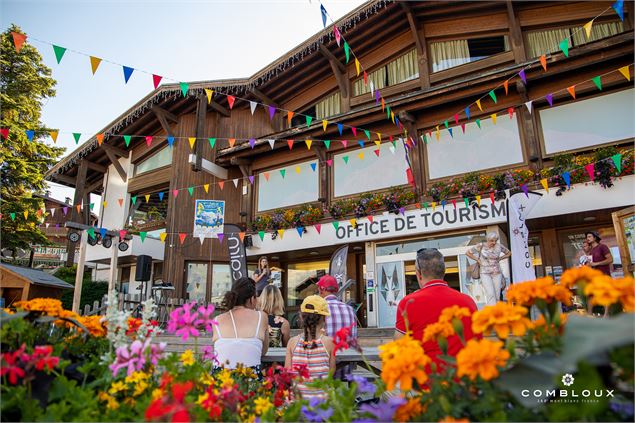 Pot d'accueil et ambiance musicale