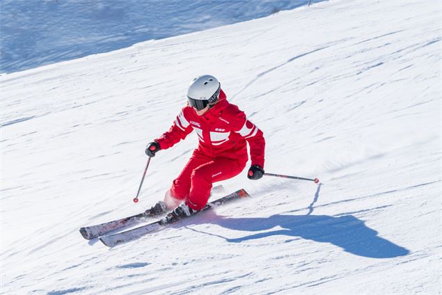 Semaine d'animation avec l'ESF : Rouge et Mythique - OT Flaine-Candice Genard