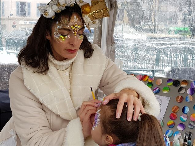 Séance de maquillage