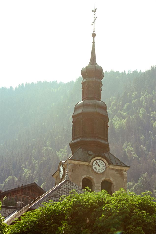 Eglise Morzine - Sam Ingles