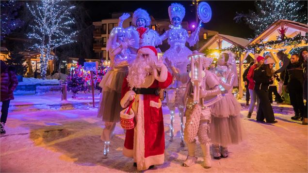 L'arrivée du Père Noël_Val-d'Isère - Anna Cantu